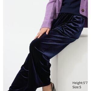 NWT Uniqlo Soft Velour Easy Pants in Navy Blue